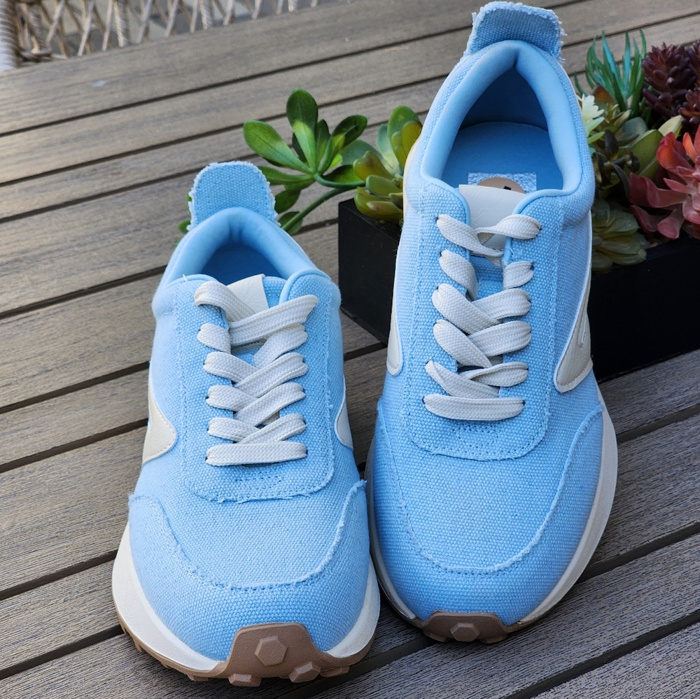 DV By Dolce Vita Brantly Women's Light Blue Women's Sneakers Size 8 - Picture 5 of 9